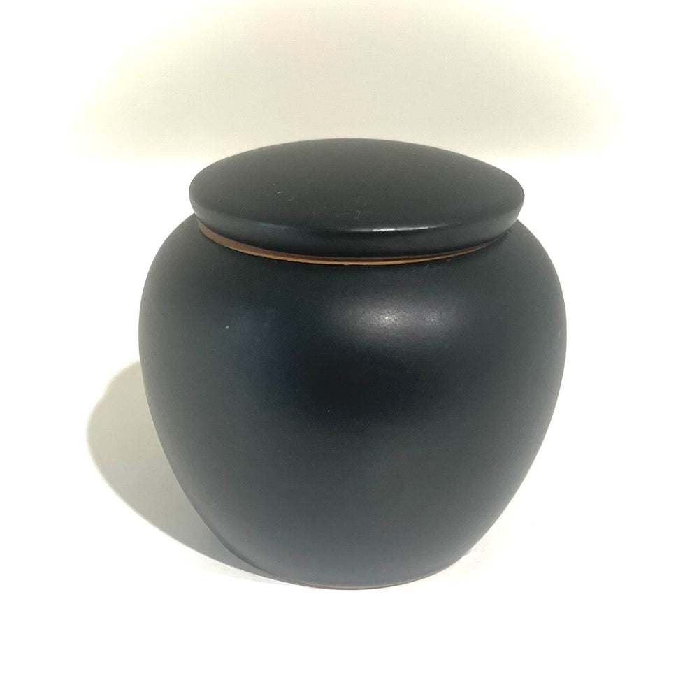 Teedose Lin’s Ceramic Studio Steingut schwarz